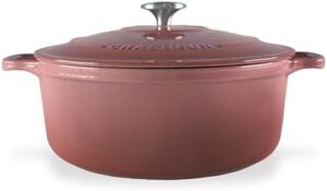 Chasseur Round French Oven in Rosewood, 28 cm, showcasing durability and style