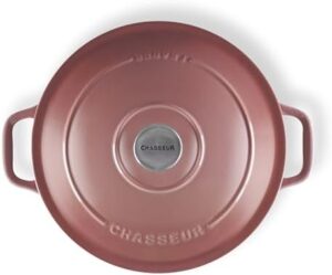 Chasseur Round French Oven in Rosewood, 28 cm, showcasing durability and style